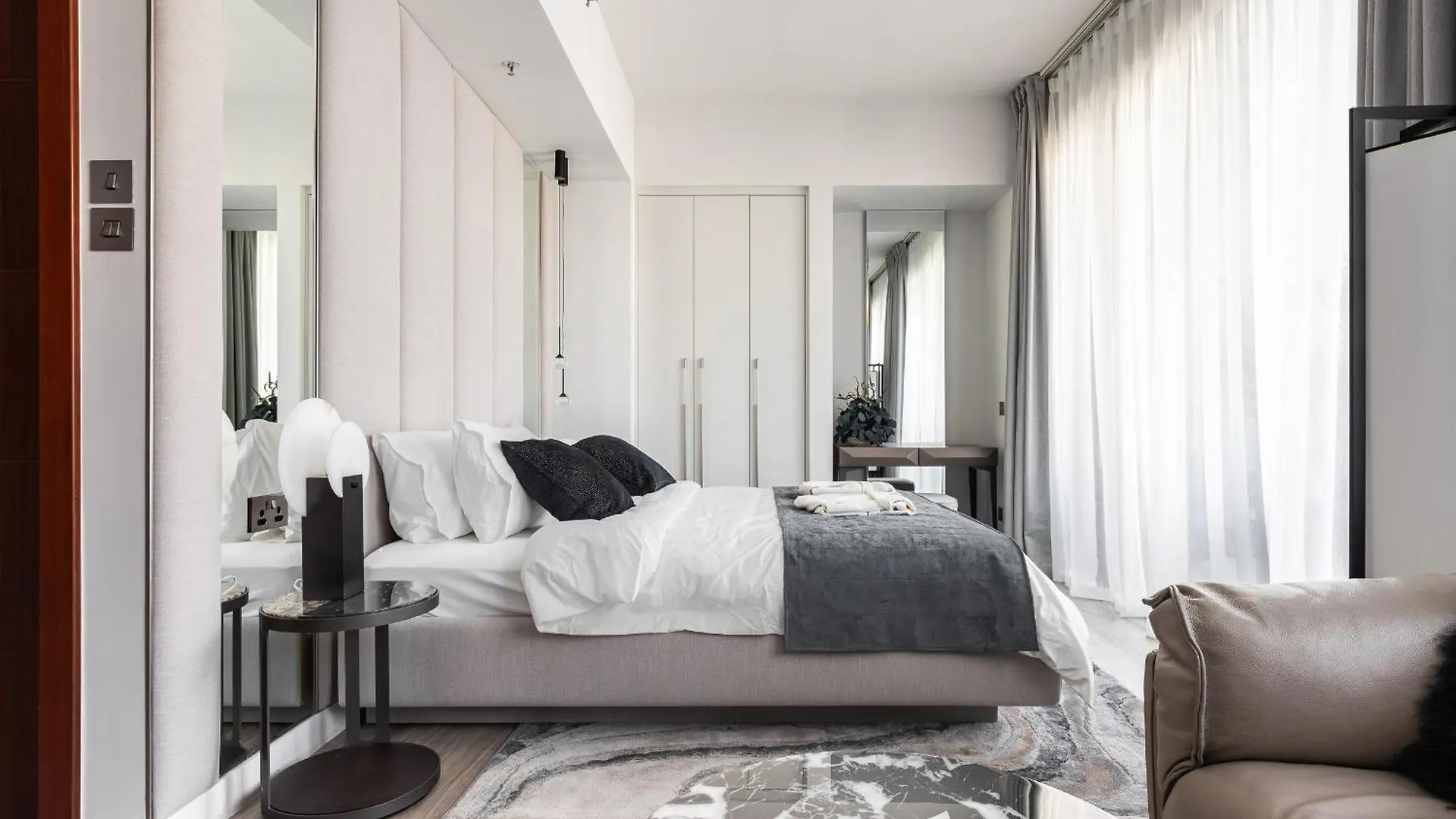Luxury Studio Near Burj Khalifa 1208 Apartment Dubai