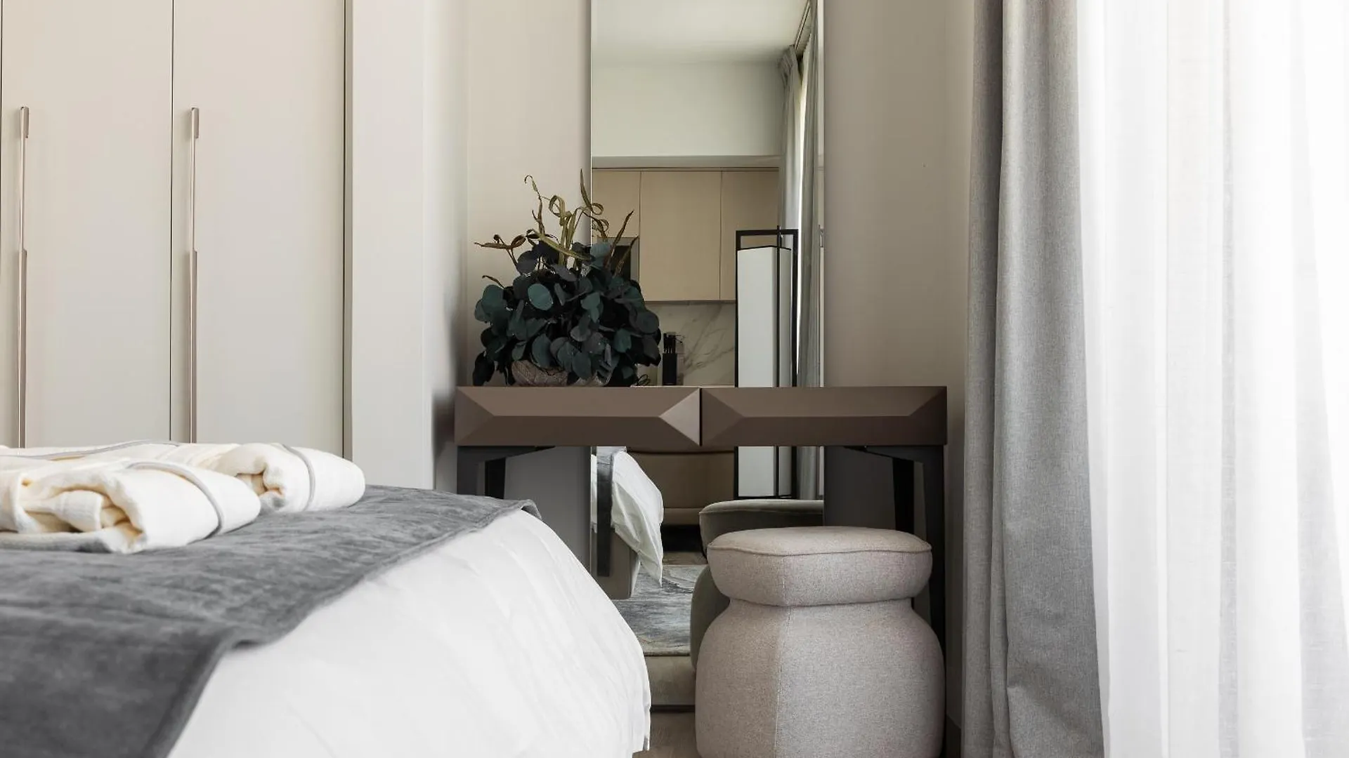 Luxury Studio Near Burj Khalifa 1208 Apartment Dubai 0*,  United Arab Emirates